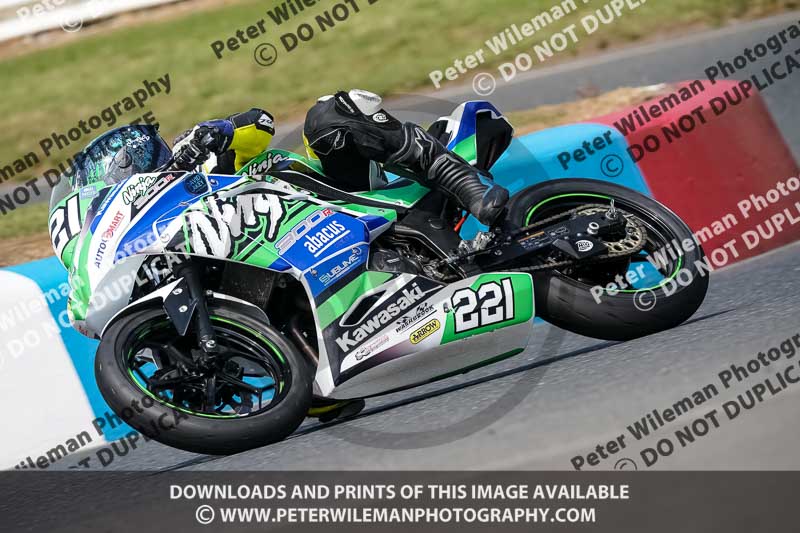 enduro digital images;event digital images;eventdigitalimages;mallory park;mallory park photographs;mallory park trackday;mallory park trackday photographs;no limits trackdays;peter wileman photography;racing digital images;trackday digital images;trackday photos
